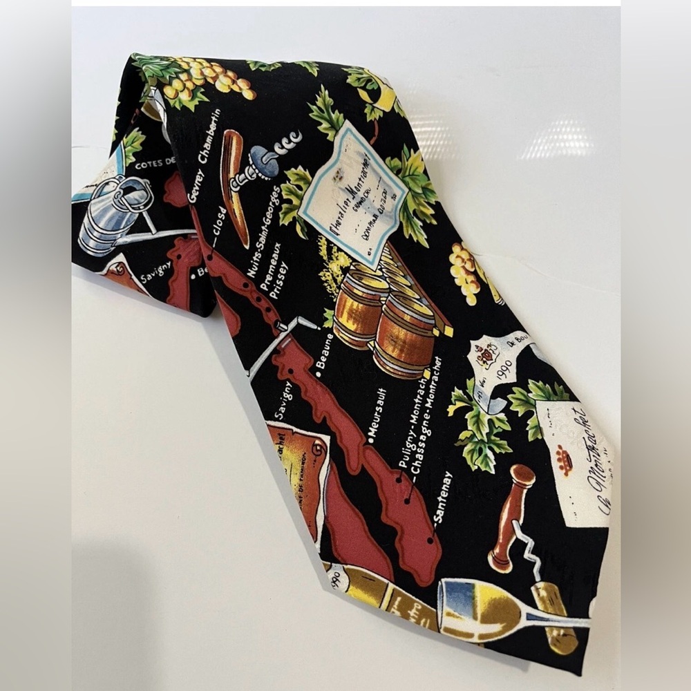 Nicole Miller
Vintage Silk Necktie 
Wine Labels, Wine, Grapes
circa 1994